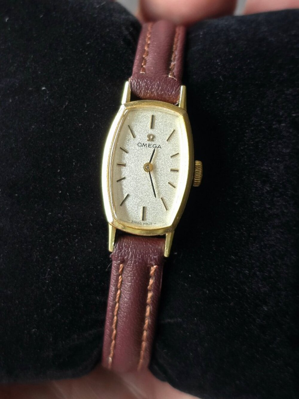 1970 OMEGA, 14k Gold, Runs, Women's Watch, Cal. 684, Ref. 511.222, 15x22 mm